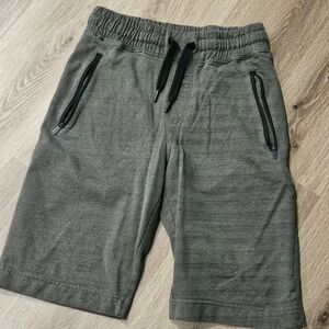 Men's Olive Green Shorts
